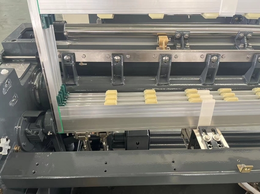 ウォーター ジェットの編む織機を取除く230cmの高速の編む機械700 RPMカム