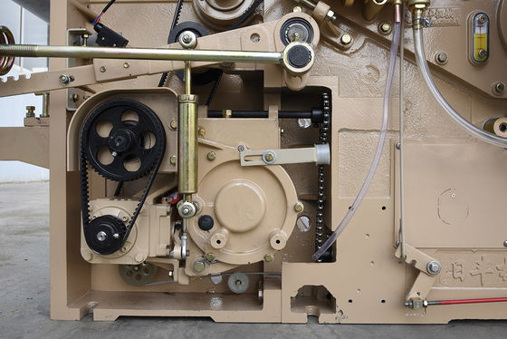 190cmのShuttleless織機機械ドビー1000 RPMのウォーター ジェットの編む織機